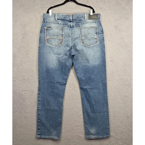 Ariat Jeans Mens 38x32 Blue M2 Traditional Relaxed Bootcut Fit Medium Wash Denim